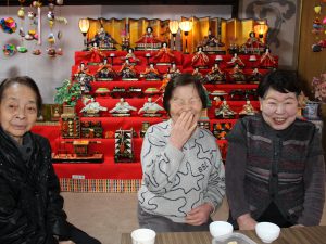 いきいきデイサービス　木屋瀬　雛祭り見学4