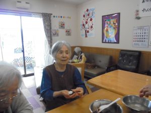 いきいき良花居　八幡西区東折尾町　おはぎ作り2