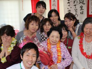 スタッフと写真撮影♪