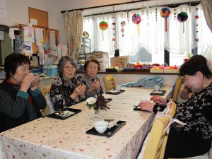 いきいきデイサービス　若松区　桜餅作り4