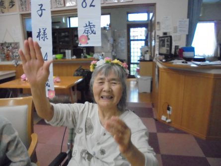グループホームいきいき良花居 八幡西区東折尾町 6月誕生会2
