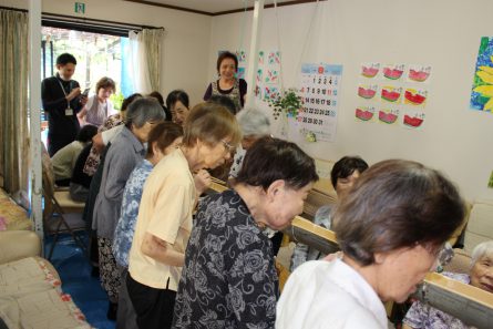 いきいきデイサービスセンター青葉台西　流しそうめん①