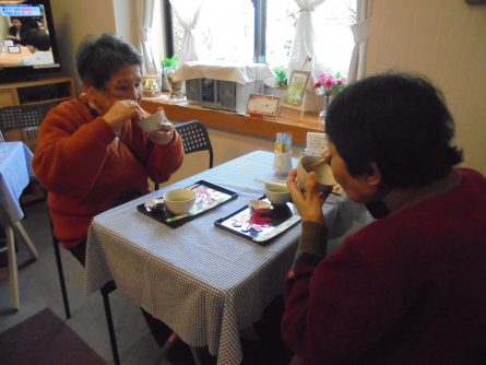 八幡西区東折尾町　いきいき倶楽部・良花居　カフェDEいきいき1