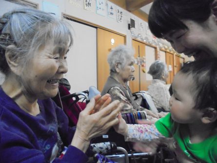 八幡西区東折尾町 いきいき倶楽部・良花居 赤ちゃん訪問①