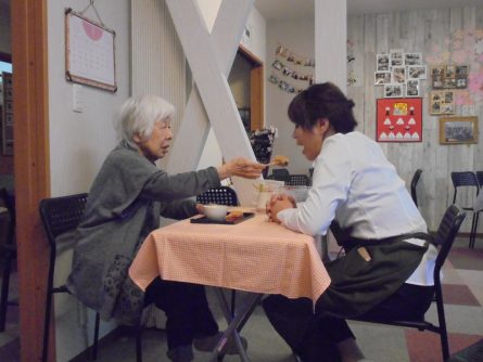 八幡西区東折尾町 いきいき倶楽部・良花居 カフェDEいきいき③