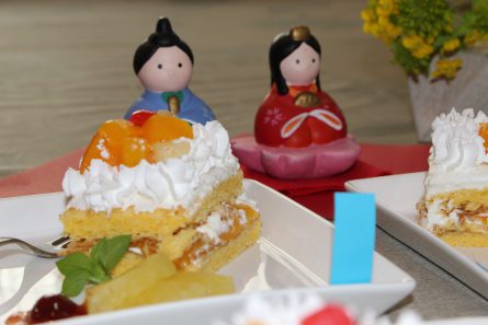 ひな祭りケーキ⑥