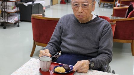 八幡西区山寺町 グループホームいきいき桜苑? おはぎ作り⑤