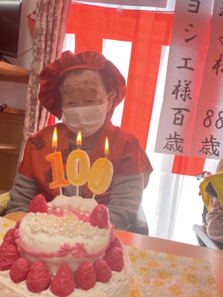 大正11年生まれの100歳です。