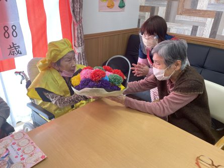 昭和9年生まれの88歳です。