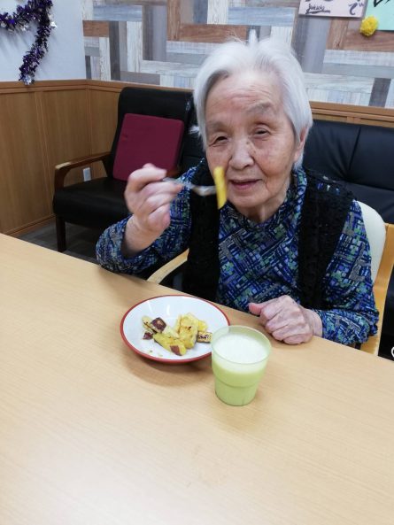 炒めただけで大学芋が簡単に出来ました。