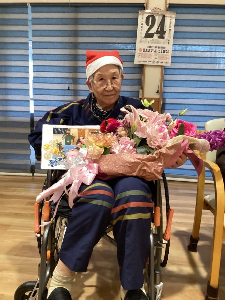 EF75FF86E552F70FD8A95D43D91EFBD4D901A9B4